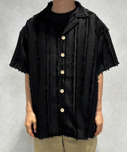 MUHET（ミュエータ）の「フリンジストライプシャツ（シャツ/ブラウス・レディース・ブラック/カーキ/ライトベージュ・MEDIUM/X-LARGE）」の11枚目の写真