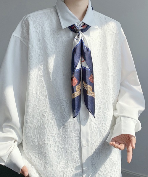 FVLMEN(フルメン)の「【FVLMEN】multi pattern ring scarf /マルチパターン リング スカーフ(バンダナ/スカーフ・メンズ・ネイビー×ホワイト/イエロー/レッド/ホワイト×レッド/ブラック×レッド/ブラック×グリーン/テラコッタ/ホワイト×ネイビー/ブラック×イエロー/ベージュ×ブラック/ブラック/ホワイト×グリーン/サックスブルー/ネイビー/マジェンタ/ブルー/ダークブラック/オレンジ/グリーン・FREE)」の4枚目の写真