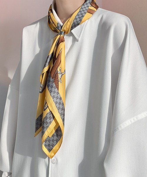 FVLMEN(フルメン)の「【FVLMEN】multi pattern ring scarf /マルチパターン リング スカーフ(バンダナ/スカーフ・メンズ・ネイビー×ホワイト/イエロー/レッド/ホワイト×レッド/ブラック×レッド/ブラック×グリーン/テラコッタ/ホワイト×ネイビー/ブラック×イエロー/ベージュ×ブラック/ブラック/ホワイト×グリーン/サックスブルー/ネイビー/マジェンタ/ブルー/ダークブラック/オレンジ/グリーン・FREE)」の16枚目の写真