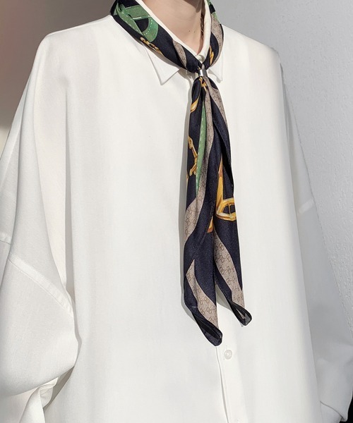 FVLMEN(フルメン)の「【FVLMEN】multi pattern ring scarf /マルチパターン リング スカーフ(バンダナ/スカーフ・メンズ・ネイビー×ホワイト/イエロー/レッド/ホワイト×レッド/ブラック×レッド/ブラック×グリーン/テラコッタ/ホワイト×ネイビー/ブラック×イエロー/ベージュ×ブラック/ブラック/ホワイト×グリーン/サックスブルー/ネイビー/マジェンタ/ブルー/ダークブラック/オレンジ/グリーン・FREE)」の22枚目の写真