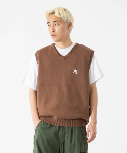 大人気 XLARGE OLD ENGLISH KNIT VEST 秋コーデの定番アイテムに 大人気 XLARGE OLD ENGLISH KNIT VEST 秋コーデの定番アイテムに