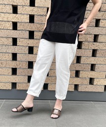 サテン　テーパード　パンツ