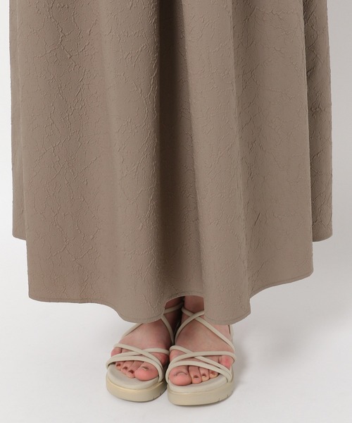 mysty woman（ミスティウーマン）の「メッシュプルオーバー＊ジャガードキャミワンピース　964335（Tシャツ/カットソー・レディース・ブラック/カーキ・FREE）」の11枚目の写真