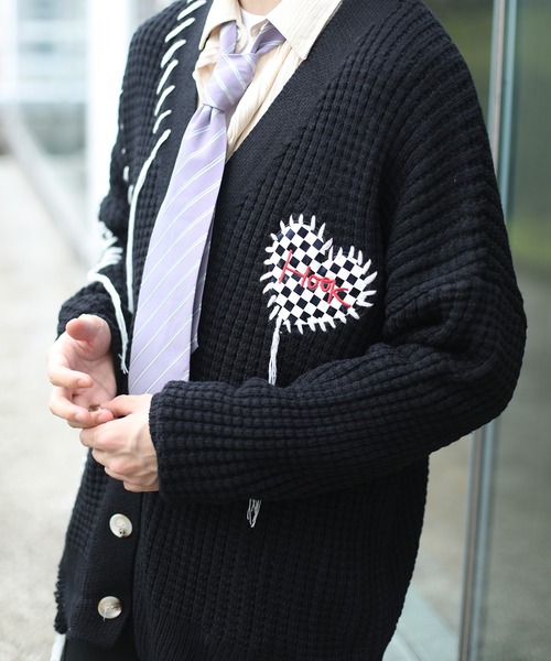 HOOK（フック）の「HOOK -original-　ブロックチェックハートパッチ　ワッフル編みクレイジーステッチVネックカーディガン 裾ダメージ加工（カーディガン/ボレロ・メンズ・ブラック/ダークベージュ/グリーン/パープル・M/L/XL）」の10枚目の写真