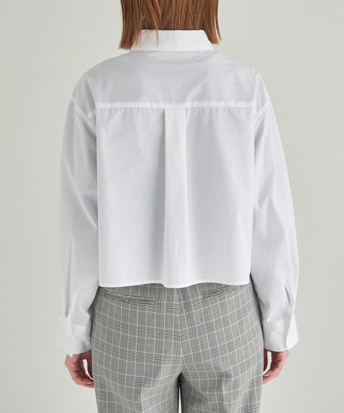 ROPE' PICNIC(ロペピクニック)の「スタイルアップが叶うクロップドシャツ(シャツ/ブラウス・レディース・ネイビー/オフホワイト・38)」の16枚目の写真