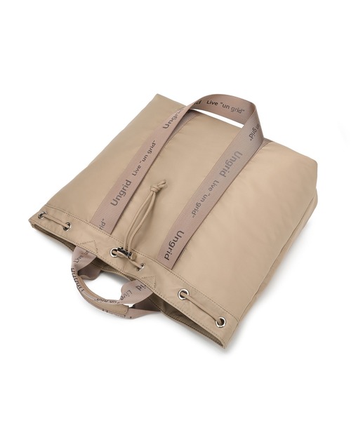 Ungrid（アングリッド）の「【Ungrid/アングリッド】ナイロン ロゴテープ　牛革ハンドル　2WAY 巾着トートバッグ（トートバッグ・レディース・グレイッシュベージュ/ブラック/ブラック系その他/ベージュ/アイボリー・FREE）」の20枚目の写真