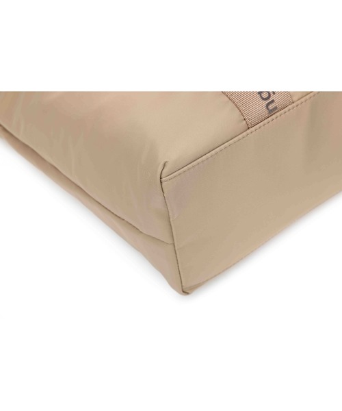 Ungrid（アングリッド）の「【Ungrid/アングリッド】ナイロン ロゴテープ　牛革ハンドル　2WAY 巾着トートバッグ（トートバッグ・レディース・グレイッシュベージュ/ブラック/ブラック系その他/ベージュ/アイボリー・FREE）」の15枚目の写真