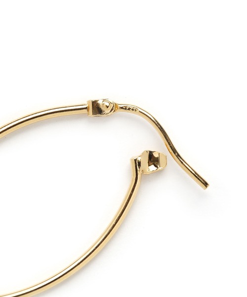 colleca la（コレカラ）の「[silver925]アーモンドフープピアス〈金属アレルギー対応〉（ピアス（両耳用）・レディース・ゴールド/シルバー・ﾌﾘ-）」の9枚目の写真