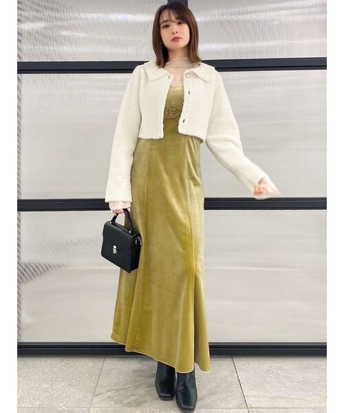 dazzlin（ダズリン）の「ショートブークレカーディガン（カーディガン/ボレロ・レディース・オフホワイト/チャコールグレー/ピンク・FREE）」の10枚目の写真