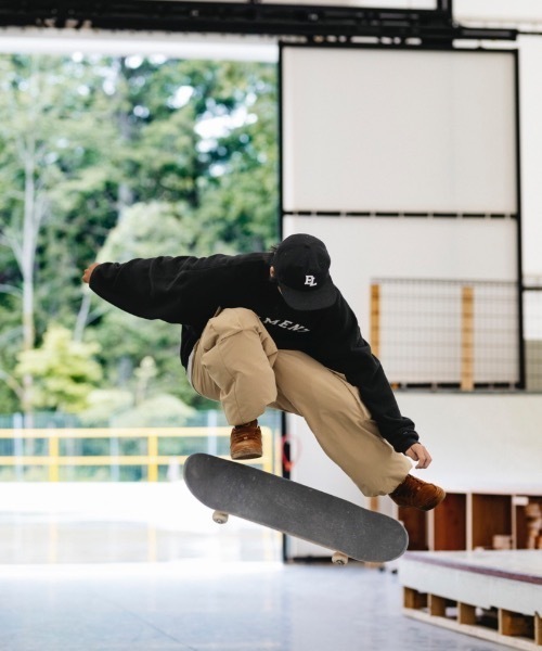 ELEMENT(エレメント)の「ELEMENT メンズ UNIV HALF トレーナー 【2023年秋冬モデル】/エレメントアーチブランドロゴヘビーウェイトハーフZIPオーバーサイズトレーナー(スウェット・メンズ・ブラック/ブラウン系その他/バーガンディー・X-LARGE/LARGE/MEDIUM)」の8枚目の写真