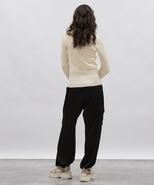 LAKOLE(ラコレ)の「12ゲージリブポロカーディガン / 981604(カーディガン/ボレロ・レディース・ブラック/ライトパープル/オフホワイト・SMALL/MEDIUM)」の7枚目の写真