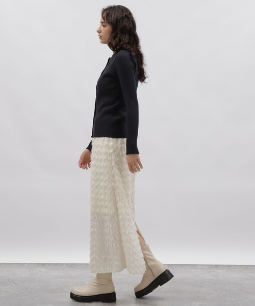 LAKOLE(ラコレ)の「12ゲージリブポロカーディガン / 981604(カーディガン/ボレロ・レディース・ブラック/ライトパープル/オフホワイト・SMALL/MEDIUM)」の11枚目の写真