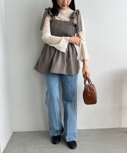 one after another NICE CLAUP（ワンアフターアナザーナイスクラップ）の「エンブレムボストンバッグ（ハンドバッグ・レディース・ブラウン/ブラック/アイボリー・FREE）」の19枚目の写真