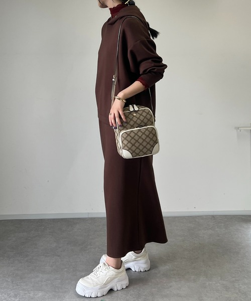 U（ユー）の「【U(ユー) - multi poche(ムルティ ポッシュ)】/ジャガードショルダーバッグ（ショルダーバッグ・レディース・ベージュ・FREE）」の10枚目の写真