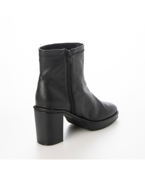 DULCIS REGALO（ドルキス レガロ）の「ElvisLuce(エルビスルーチェ)8cmヒール厚底ストームストレッチボリュームソールショートブーツ（ブーツ・レディース・アイボリー/ブラック・LL/L/M/S）」の15枚目の写真