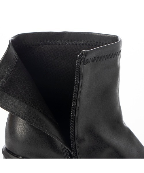 DULCIS REGALO（ドルキス レガロ）の「ElvisLuce(エルビスルーチェ)8cmヒール厚底ストームストレッチボリュームソールショートブーツ（ブーツ・レディース・アイボリー/ブラック・LL/L/M/S）」の7枚目の写真