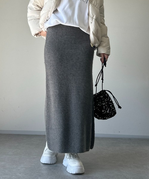 un dix cors（アンディコール）の「畦編みニットスカート（スカート・レディース・チャコールグレー/ライトグレー・FREE）」の7枚目の写真