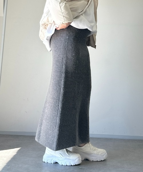 un dix cors（アンディコール）の「畦編みニットスカート（スカート・レディース・チャコールグレー/ライトグレー・FREE）」の6枚目の写真