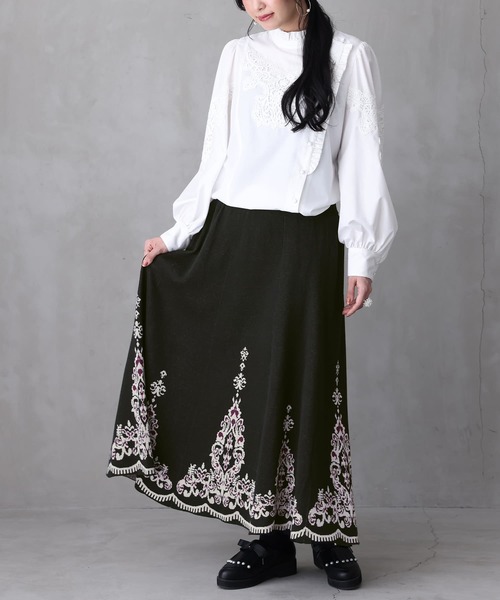 osharewalker（オシャレウォーカー）の「【廃盤】『モチーフ柄ニットジャカードスカート』（スカート・レディース・ブラック・2/1）」の10枚目の写真