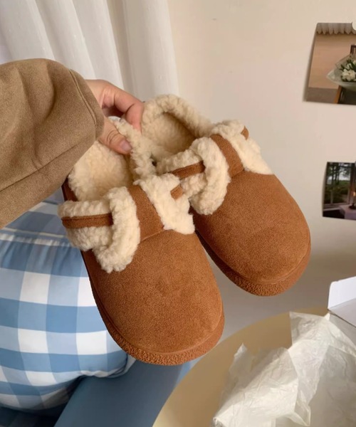 Vipoa(ヴィポア)の「スエードモコモコムートンスリッポン(スリッポン・レディース・ブラック/ブラウン/ベージュ・SMALL/LARGE/MEDIUM)」の19枚目の写真