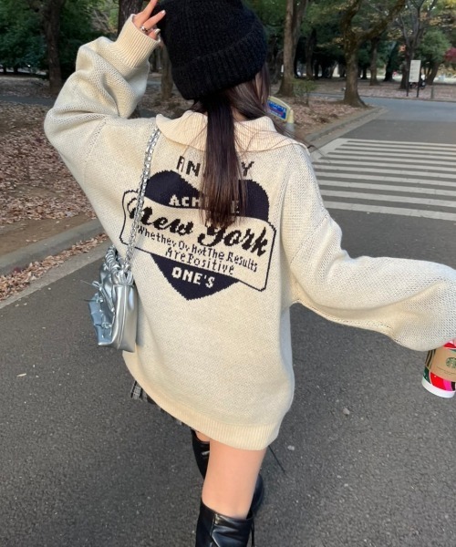 nemne store(ネンネストア)の「【低身長サイズあり】モチーフハーフジップニット(ニット/セーター・レディース・ネイビー系2/グレー/ボルドー/アイボリー/ライトブルー/ネイビー系1・SMALL/MEDIUM)」の2枚目の写真