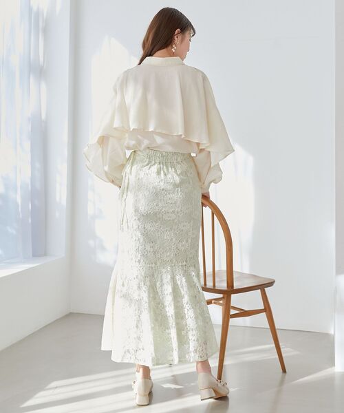 MAJESTIC LEGON（マジェスティックレゴン）の「肩あきケープブラウス（シャツ/ブラウス・レディース・ライトグレー/アイボリー/ブラック・MEDIUM）」の8枚目の写真