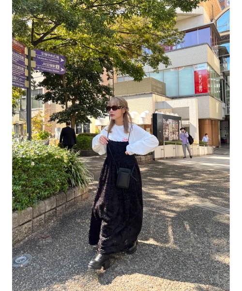 JUMELLE(ジュメロ)の「daily smapho pouch(ボディバッグ/ウエストポーチ・レディース・アイボリー/ブラック・FREE)」の21枚目の写真