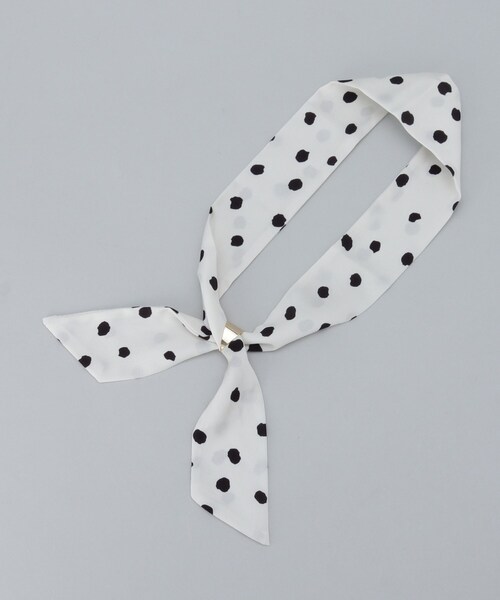 THE SHOP TK （ザ ショップ ティーケー ）の「◆アソート柄リング付きスカーフ（バンダナ/スカーフ・レディース・ホワイト系8/ベージュ系5/ホワイト系9/ブルー系その他2/ブラック系7/ホワイト系3・00）」の4枚目の写真