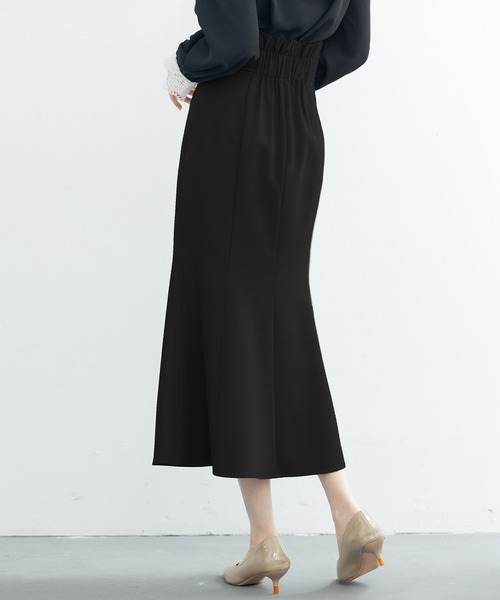 SAISON DE PAPILLON（セゾンドパピヨン）の「ハイウエストマーメイドスカート（スカート・レディース・ブラック/ブラウン/アイボリー/ライトブラウン・S/M/L）」の13枚目の写真