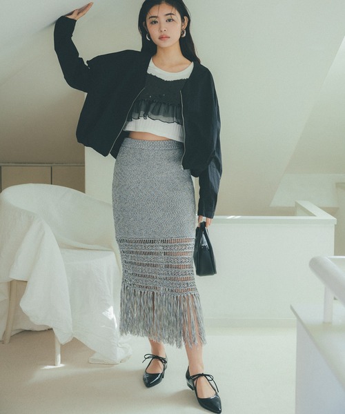 VIS（ビス）の「フリンジクロシェメッシュニットスカート（スカート・レディース・ベージュ系その他3/ブルー系その他4・FREE）」の2枚目の写真