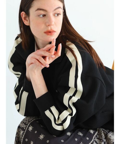 CRAFT STANDARD BOUTIQUE(クラフトスタンダードブティック)の「【ユニセックス】ハーフジップラインスウェット(スウェット・レディース・オレンジ/ベージュ/アイボリー/ブラック・L/M/XL)」の22枚目の写真