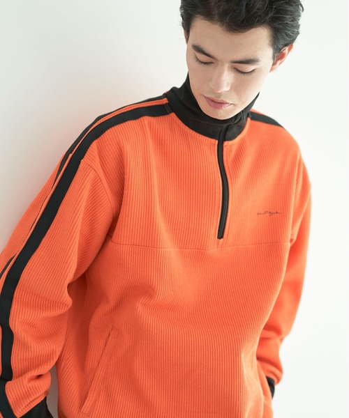 CRAFT STANDARD BOUTIQUE(クラフトスタンダードブティック)の「【ユニセックス】ハーフジップラインスウェット(スウェット・レディース・オレンジ/ベージュ/アイボリー/ブラック・L/M/XL)」の4枚目の写真