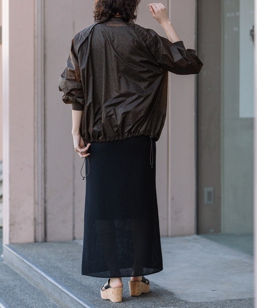 Munich(ミューニック)の「レオパードプリント7Dナイロンリップストップブルゾン(ミリタリージャケット・レディース・ライトグレー/ブラウン/ダークグレー・S)」の6枚目の写真