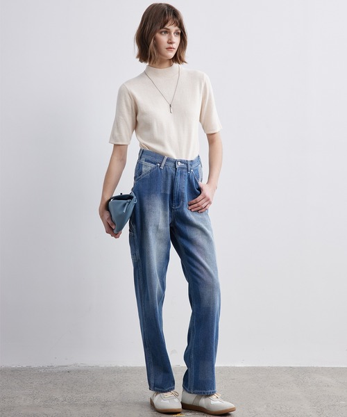 ELOOPS(イーループス)の「【ELOOPS】クルーネック フィットニットTシャツ・プルオーバー(Tシャツ/カットソー・レディース・ライトベージュ/チャコールグレー/ブルー・L/M/S)」の6枚目の写真