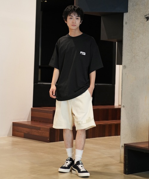 Quiksilver（クイックシルバー）の「【ムラサキスポーツ限定】QUIKSILVER/クイックシルバー 半袖Tシャツ/バックプリントTee オーバーサイズ QST242614M（Tシャツ/カットソー・メンズ・ホワイト×レッド/ホワイト×ブラック/ブラック×ホワイト・M/L）」の20枚目の写真
