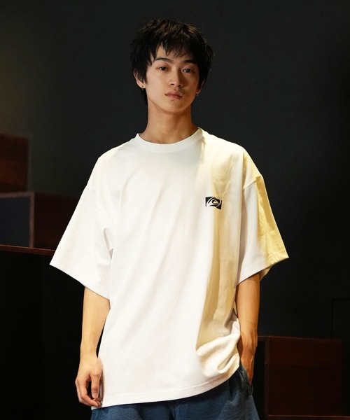 Quiksilver（クイックシルバー）の「【ムラサキスポーツ限定】QUIKSILVER/クイックシルバー 半袖Tシャツ/バックプリントTee オーバーサイズ QST242614M（Tシャツ/カットソー・メンズ・ホワイト×レッド/ホワイト×ブラック/ブラック×ホワイト・M/L）」の12枚目の写真
