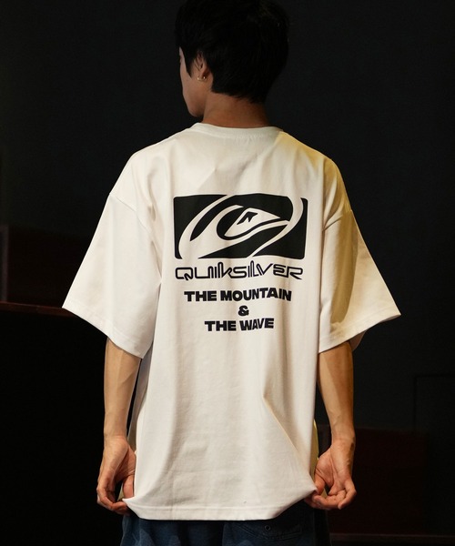 Quiksilver（クイックシルバー）の「【ムラサキスポーツ限定】QUIKSILVER/クイックシルバー 半袖Tシャツ/バックプリントTee オーバーサイズ QST242614M（Tシャツ/カットソー・メンズ・ホワイト×レッド/ホワイト×ブラック/ブラック×ホワイト・M/L）」の13枚目の写真