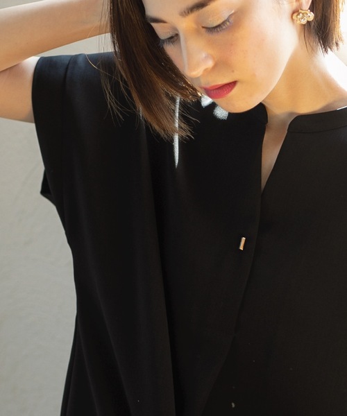 OPAQUE.CLIP(オペークドットクリップ)の「◆≪7color/SS-LLsize≫ スキッパーブラウス/セットアップ対応【防シワ/洗濯機洗い可】(シャツ/ブラウス・レディース・ベージュ/ブルー系その他/ホワイト/ライトグレー/グリーン系その他5/ダークブラウン系7/ブラック・42/40/38/36/34)」の10枚目の写真