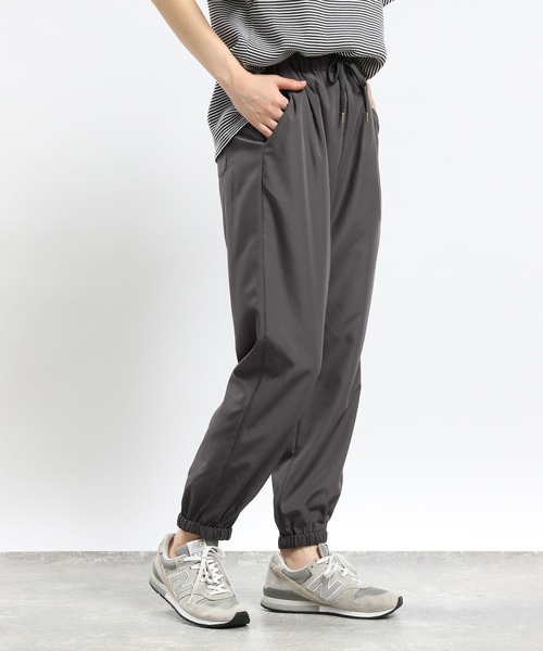 GLOBAL WORK Smile Seed Store（グローバルワーク スマイルシードストア）の「軽やかイージージョグパンツ/987274（その他パンツ・レディース・ベージュ/チャコール/カーキ/ブラック・X-LARGE/LARGE/MEDIUM/SMALL）」の15枚目の写真