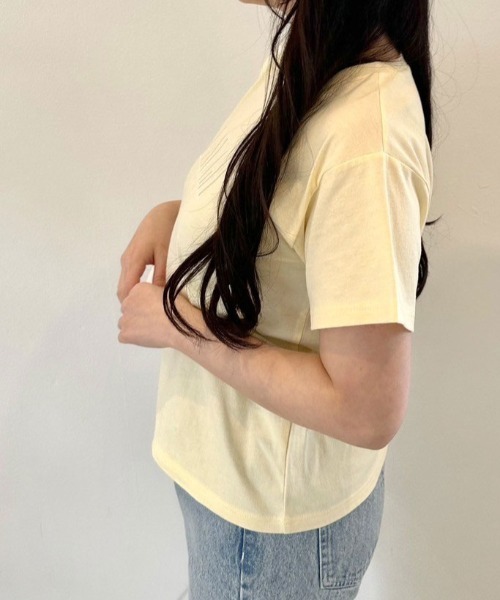 OLIVE des OLIVE（オリーブデオリーブ）の「ロゴTシャツ　1041060550（Tシャツ/カットソー・レディース・トップグレー/ホワイト/ブラック/ピンク/イエロー/サックスブルー/オフホワイト・FREE）」の22枚目の写真