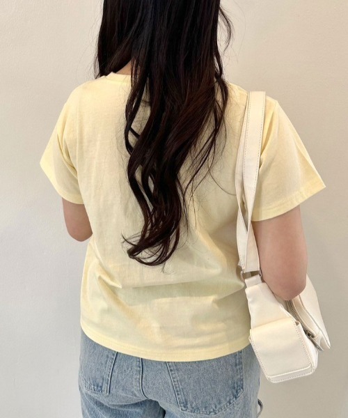 OLIVE des OLIVE（オリーブデオリーブ）の「ロゴTシャツ　1041060550（Tシャツ/カットソー・レディース・トップグレー/ホワイト/ブラック/ピンク/イエロー/サックスブルー/オフホワイト・FREE）」の21枚目の写真