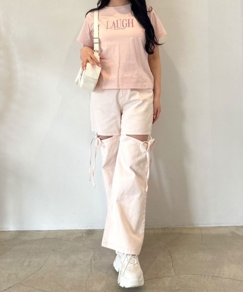 OLIVE des OLIVE（オリーブデオリーブ）の「ロゴTシャツ　1041060550（Tシャツ/カットソー・レディース・トップグレー/ホワイト/ブラック/ピンク/イエロー/サックスブルー/オフホワイト・FREE）」の8枚目の写真