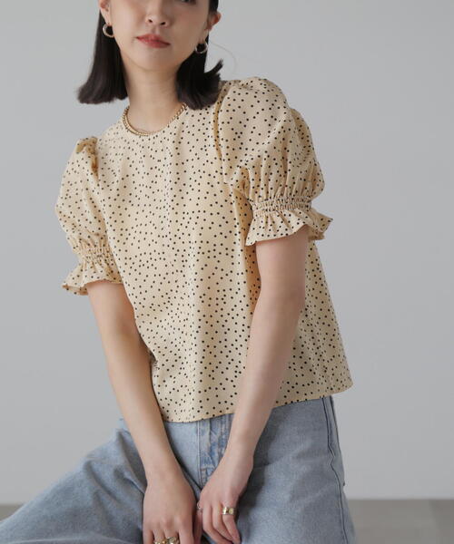 FREE'S MART（フリーズマート）の「◆ギャザースリーブ半袖ブラウス（シャツ/ブラウス・レディース・ブラック系その他/ベージュ系その他/ホワイト系その他・FREE）」の13枚目の写真