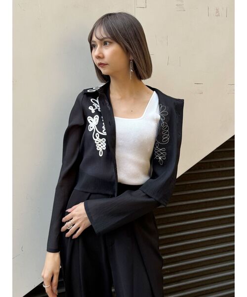 MURUA(ムルーア)の「クロップトスクエアニットタンク(ニット/セーター・レディース・ホワイト/ブラック/ブルー/その他1/その他2・FREE)」の9枚目の写真