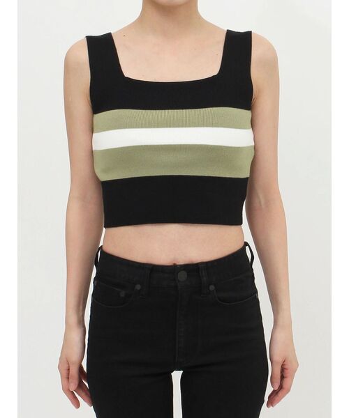 MURUA(ムルーア)の「クロップトスクエアニットタンク(ニット/セーター・レディース・ホワイト/ブラック/ブルー/その他1/その他2・FREE)」の11枚目の写真