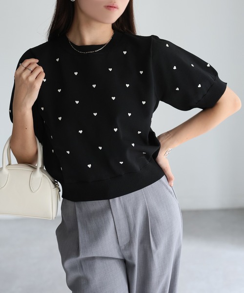 Riberry（リベリー）の「スポンディッシュハート刺繍半袖ニット（ニット/セーター・レディース・ブラック/アイボリー/ベージュ/ネイビー/ホワイト×レッド・FREE）」の13枚目の写真