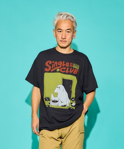 SUB POP(サブポップ)の「S/S PRINT TEE"SINGLES CLUB VOL.8" / ショートスリーブ プリント ティー "シングルズ クラブ ボリューム エイト”(Tシャツ/カットソー・メンズ・ブラック/ホワイト・MEDIUM/LARGE/X-LARGE/SMALL)」の10枚目の写真