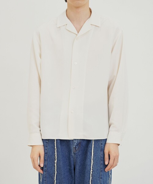 PUBLIC TOKYO(パブリックトウキョウ)の「サテンライクシルキーオープンシャツ(シャツ/ブラウス・メンズ・ホワイト/ダークグレー/ブラック/サックスブルー・1/2)」の17枚目の写真