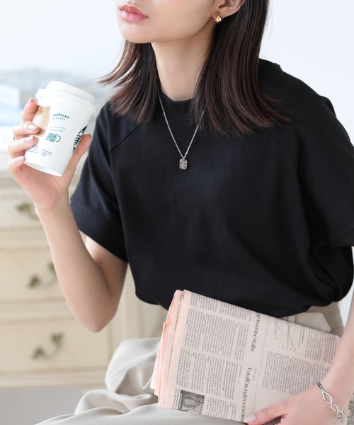 SUNFLOWER EIGHT(サンフラワーエイト)の「オーバーサイズラグランTシャツ(Tシャツ/カットソー・レディース・ライトカーキ/ホワイト/ブラック/ブラウン・M/L)」の12枚目の写真