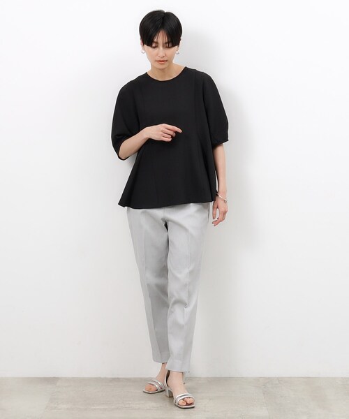 OPAQUE.CLIP（オペークドットクリップ）の「◆《STORY8月号掲載》ストレッチふくれジャカードペプラムブラウス【洗濯機洗い可】（シャツ/ブラウス・レディース・ホワイト/アイボリー/ブラック/ブルーグリーン・36/38/40/42）」の22枚目の写真